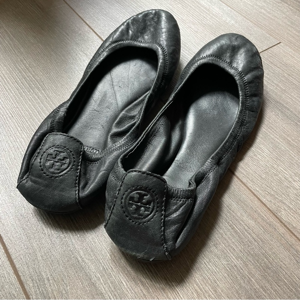 Tory Burch Leather Black Eddie Ballet Flats